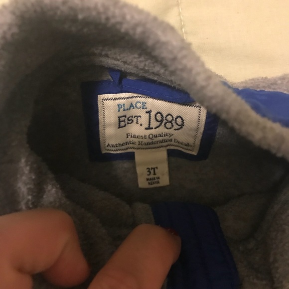 Boys sweater - Picture 2 of 2